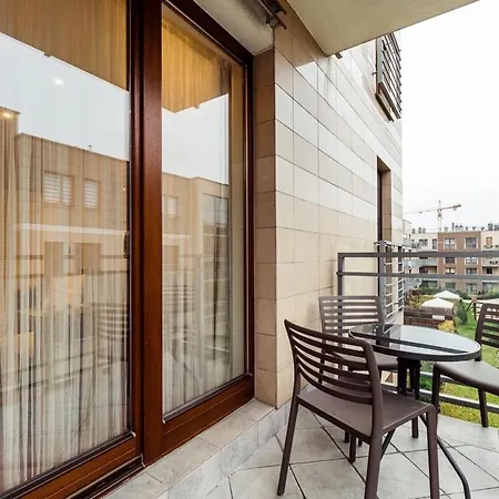 Sunny By The Sea With Garage Апартаменты Сопот