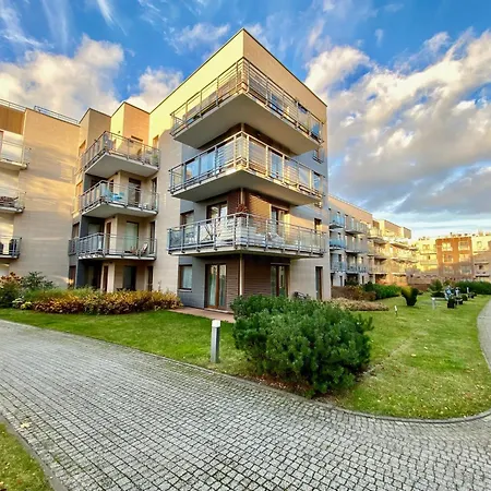 Sunny By The Sea With Garage ソポト