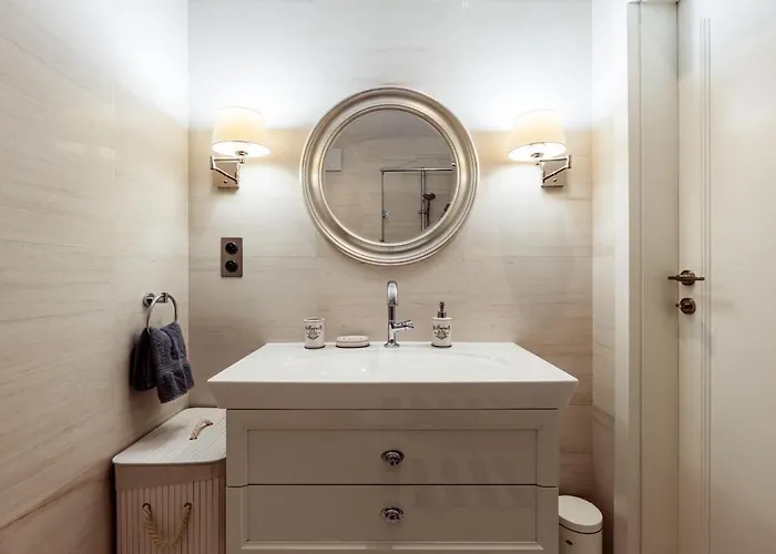 Sunny By The Sea With Garage *